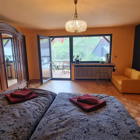 Casa Moselle-royal Koeniglich Urlauben Im Moseltal شقة رايل