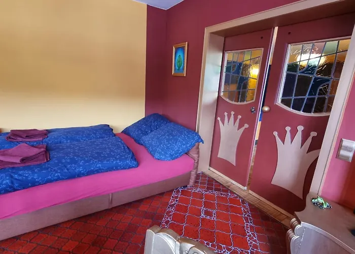 Casa Moselle-Royal Koeniglich Urlauben Im Moseltal Reil